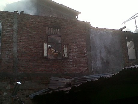 Gara-gara Kompor Kayu, 1 Rumah Ludes Terbakar