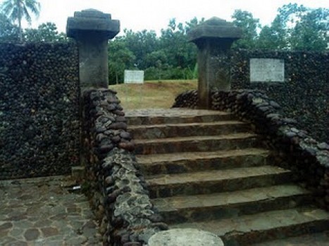 Ada Piramida di Taman Purbakala Pugung Raharjo, Lampung