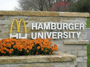 Universitas Hamburger McDonalds, Lebih Ketat dari Harvard