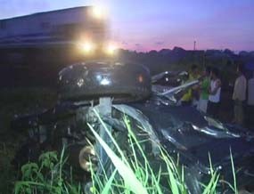 Avanza Dicium KA Gaya Baru, Satu Orang Tewas