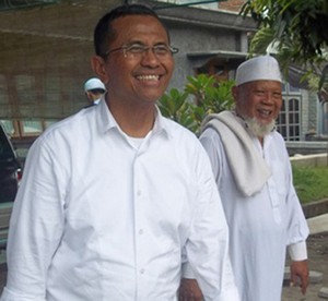 Dahlan Iskan Kejutkan Santri dan Ustad Ponpes Ngruki