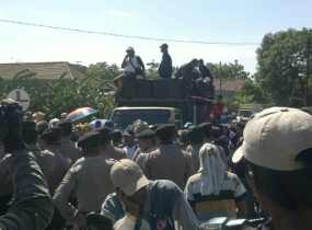 Kapolda Jatim Temui Warga Korban Lumpur Lapindo