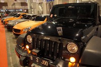 Beberapa club yang mengikuti Clas Mild Accelera Auto Contest Surabaya Roadshow ini adalah: 65 Brotherhood, Autonomic, Avengers, Bajoel Tech Racing Team, Capunk, Cello, Creed, Elegance Community, Faztion, Freedom Community, Initial, Kingz, Lines Community, Nostoc, Option, Platypus, Porsckit, Revenge, Shift, Sixty [69] Nine, South Land, Stripes, Surabaya Bersatu Racing/Fuztian, Toyota Kijang Club Indonesia, UCT, United Kin