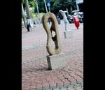 Patung Cantik yang Bikin Nyaman Pedestrian