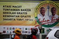 Hal ini untuk bersaing menarik simpatik masyarakat ibu kota.