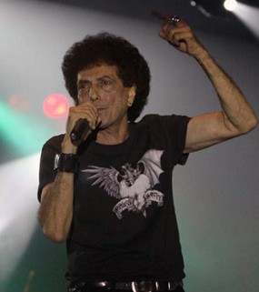 Achmad Albar Lebih Suka Numpang Lewat di Film