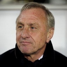 Cruyff Belum Didekati Liverpool