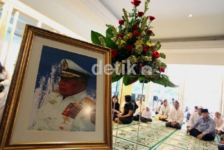 Harmoko: Sudomo Minta Pejabat Pahami Kode Etik Jurnalistik