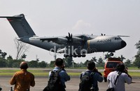 Pesawat jenis A400M mendarat di Indonesia untuk pertama kalinya.