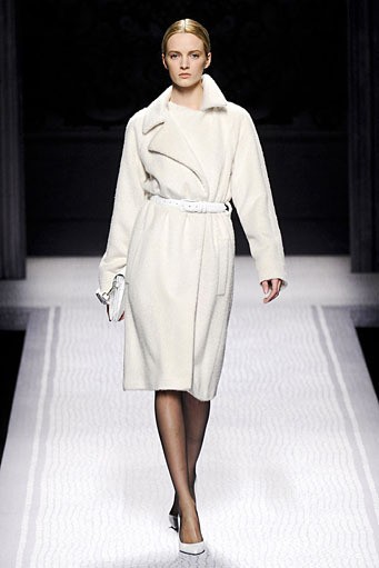 Alberta Ferretti, Fall/Winter 2012. Milan Fashion Week 2012. [Photo by Vittorio Zunino Celotto/Getty Images]
