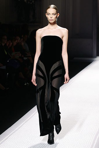 Alberta Ferretti, Fall/Winter 2012. Milan Fashion Week 2012. [Photo by Vittorio Zunino Celotto/Getty Images]