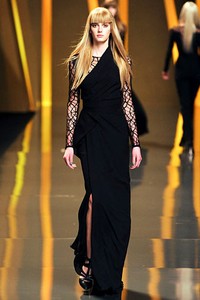 Elie Saab, Fall/Winter 2012. Paris Fashion Week 2012. [Photo by Pascal Le Segretain/Getty Images]