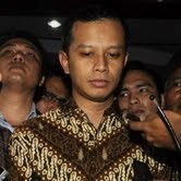 Diperiksa Kejagung, Atasan Dhana Bawa Tas Berisi Baju