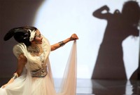 Musikal Lutung Kasarung tersebut rencananya akan digelar di Teater Jakarta TIM, Jakarta, 10-27 Mei 2012 mendatang. (Ayu).