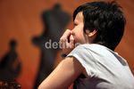 Mimik Serius Pecatur Master Perempuan