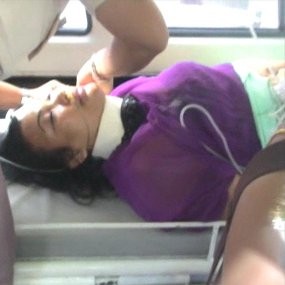 Paha Kiri Istri Kolonel Ditembus Peluru