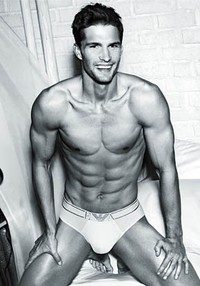 Thomas Skoloudik (Dok. Emporio Armani Underwear)