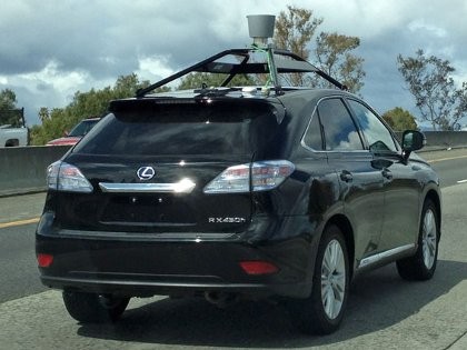 Diracik Google, Mobil Lexus Jalan Tanpa Dikemudikan Manusia