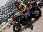 Tetap Cantik Meski Naik Harley