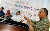 Ketua Umum PP Muhamadiyah Din Syamsudin menyatakan kedaulatan ekonomi nasional perlu segera diselamatkan. Ia mengajak berbagai elemen masyarakat untuk bahu-membahu membantu Indonesia dari sistem neo liberal.