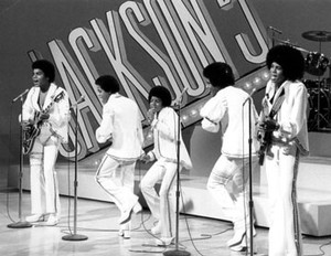 Konser Reuni The Jackson 5 Mungkin Menampilkan Hologram Michael Jackson