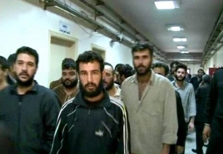 Suriah Bebaskan 30 Pendemo yang Menentang Presiden Assad