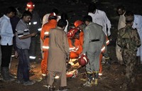 Kecelakaan yang dialami Bhoja Airlines ini adalah kali kedua dalam kurun waktu 2 tahun. Sebelumnya, pada Juli 2010 lalu, 152 orang tewas akibat kecelakaan serupa. AFP/Aamir Qureshi.