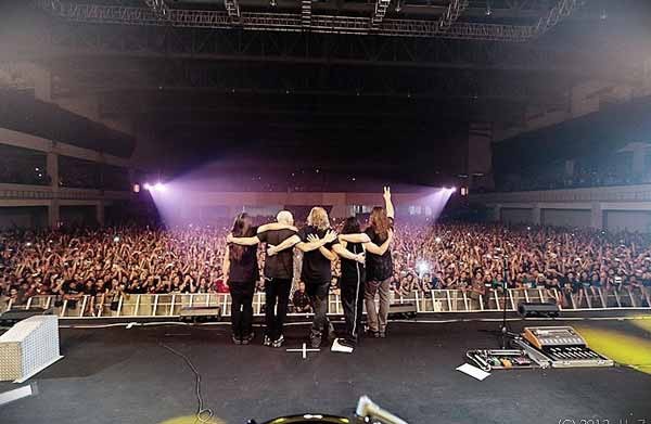Konser Perdana Dream Theater di Indonesia