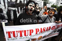 Kegiatan ini bertujuan untuk memberikan informasi tentang kondisi pasar burung saat ini, sehingga masyarakat mempunyai pengetahuan dan kepedulian untuk tidak membeli atau memelihara satwa liar dilindungi dari pasar tersebut.