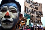 Pasar Burung Diminta Tutup