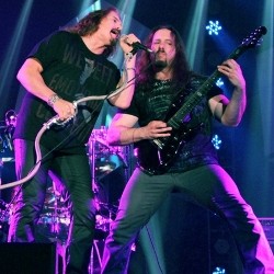 Penantian 25 Tahun Konser Dream Theater di Jakarta