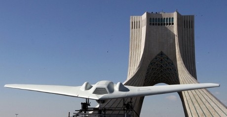 Pecahkan Kode Rahasia, Iran Produksi Replika Pesawat Pengintai AS