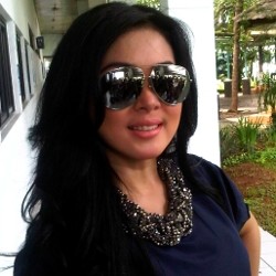 Syahrini Yakin Bisa Kalahkan Anang Hermansyah