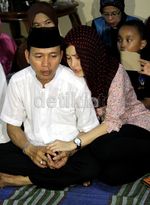Syukuran Rumah Baru Ayu Ting Ting