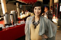 Wanita cantik kelahiran Bandung, 29 Januari 1985 itu pun sangat antusias menanti kehadiran sang buah hati.