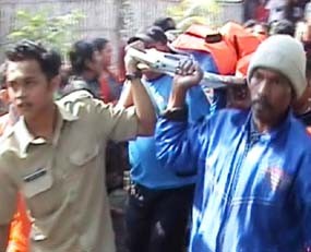 Dua Hari Pencarian, Mayat Santri Tenggelam Ditemukan