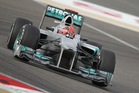 Schumi Kritik Ban, Pirelli Merespon