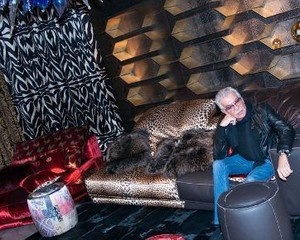 Roberto Cavalli Rancang Perlengkapan Rumah Bermotif Leopard