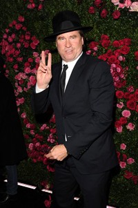 Val Kilmer pun ikut meramaikan acara itu. Getty Images/Craig Barritt.