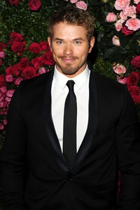 Kellan Lutz ikut hadir di acara itu. Getty Images/Craig Barritt.
