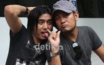 Gaya Melet Charly van Houten