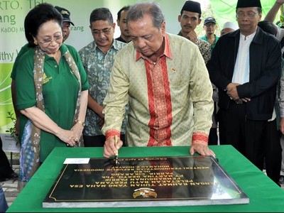 Martina Berto Bangun Pabrik Obat Tradisional