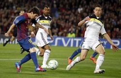 Laga leg kedua semifinal Liga Champions antara Barcelona vs Chelsea dihelat di Camp Nou pada Rabu (25/4/2012) dinihari WIB. Reuters/Stefan Wermuth.