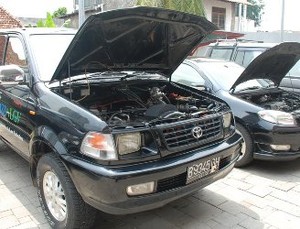 Pemerintah Minta Setiap Mobil Baru Pakai Konverter Gas