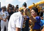 Kapal Perang Prancis Berlabuh di Makassar