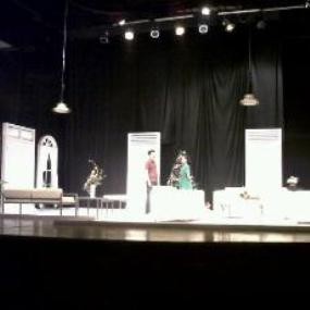 Bebasnya Nora dari Rumah Boneka