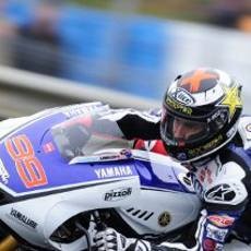 Lorenzo Rebut Pole Keduanya Musim Ini