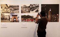 Foto-foto kota Jakarta dari abad ke-16 menunjukan evolusi kota hingga saat ini. Modernisasi mengubah Batavia yang terdapat menjadi Jakarta yang luas, padat dan penuh masalah kota.
