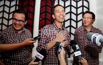 Maju Pilgub, Jokowi Sungkem ke Mega