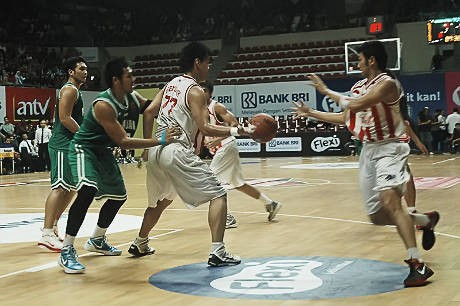 Pelita Jaya Rebut Tempat Ketiga